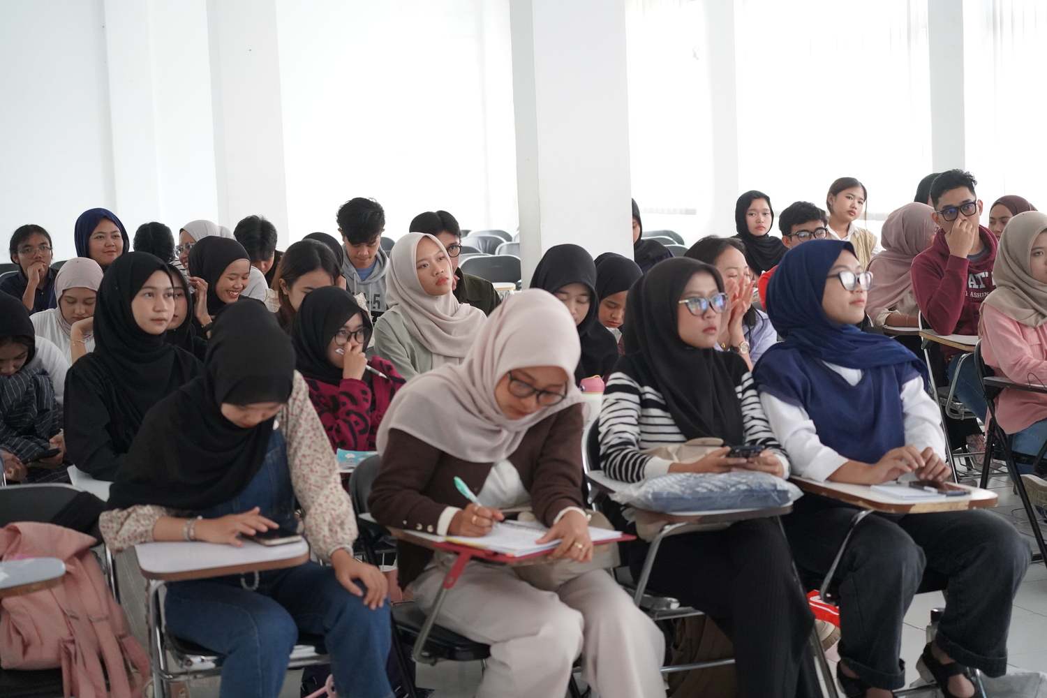 Rekomendasi Jurusan Kuliah dengan Peluang Gaji 2 Digit